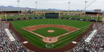 春训训练棒球 / Spring Training Baseball